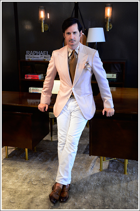 James Andrew at the Pascal Boyer Gallery James Andrew at the Pascal Boyer Gallery