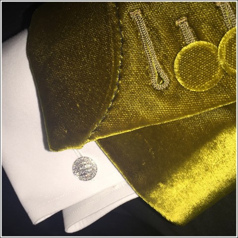 (detail) James Andrew at the Met