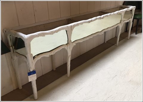 White palm leaf and mirror planter.