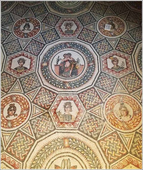 Villa del Casale- mosaic detail
